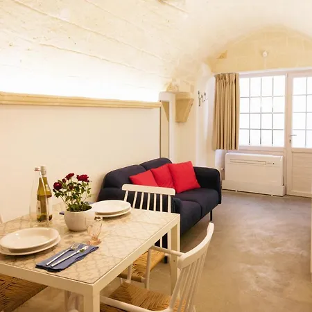 Apartamento La Putea, Cozy Accomodation In *