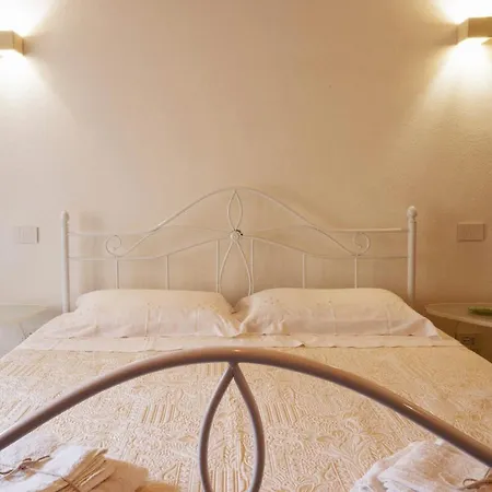 La Putea, Cozy Accomodation In * Maruggio